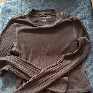 American Eagle Outfitters Charcoal Long Sleeve Tee